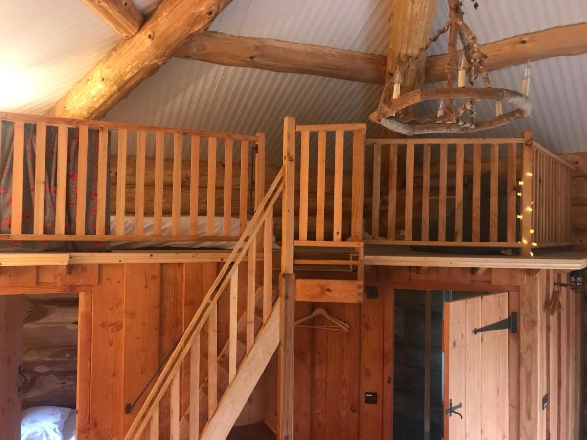Вилла Coed Y Marchog Woodland Retreat Херефорд Экстерьер фото